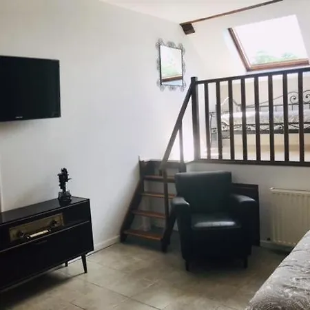 Bed & Breakfast Ferme De Gratteloup Courpalay